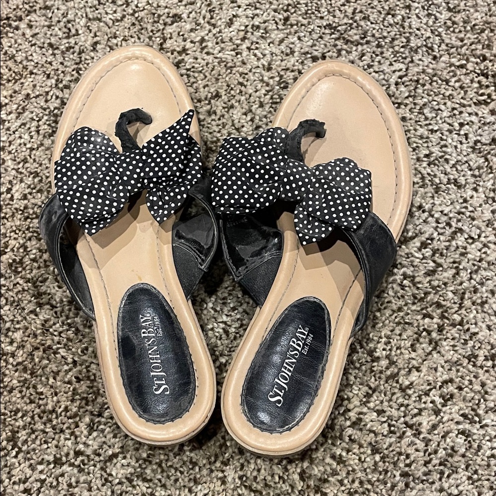 St. John's Bay Black and Tan Women's Sandals